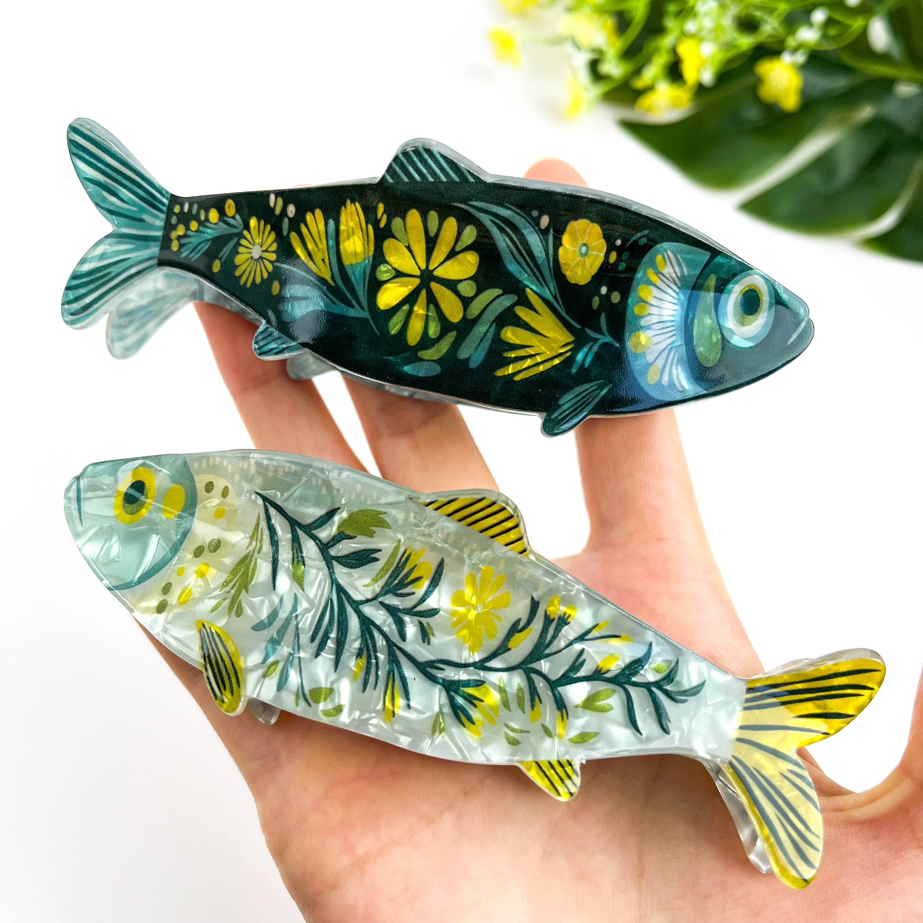 Green Sardine Hair Claw Clip
