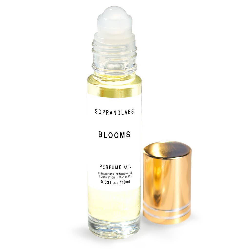 BLOOMS Vegan Perfume Oil. Roll on 10 ml