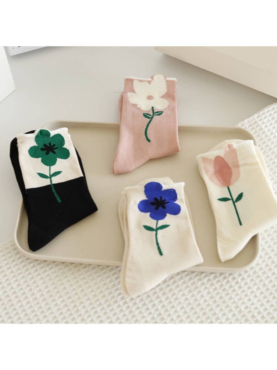 Rufia - Color Pop Flower Crew Socks