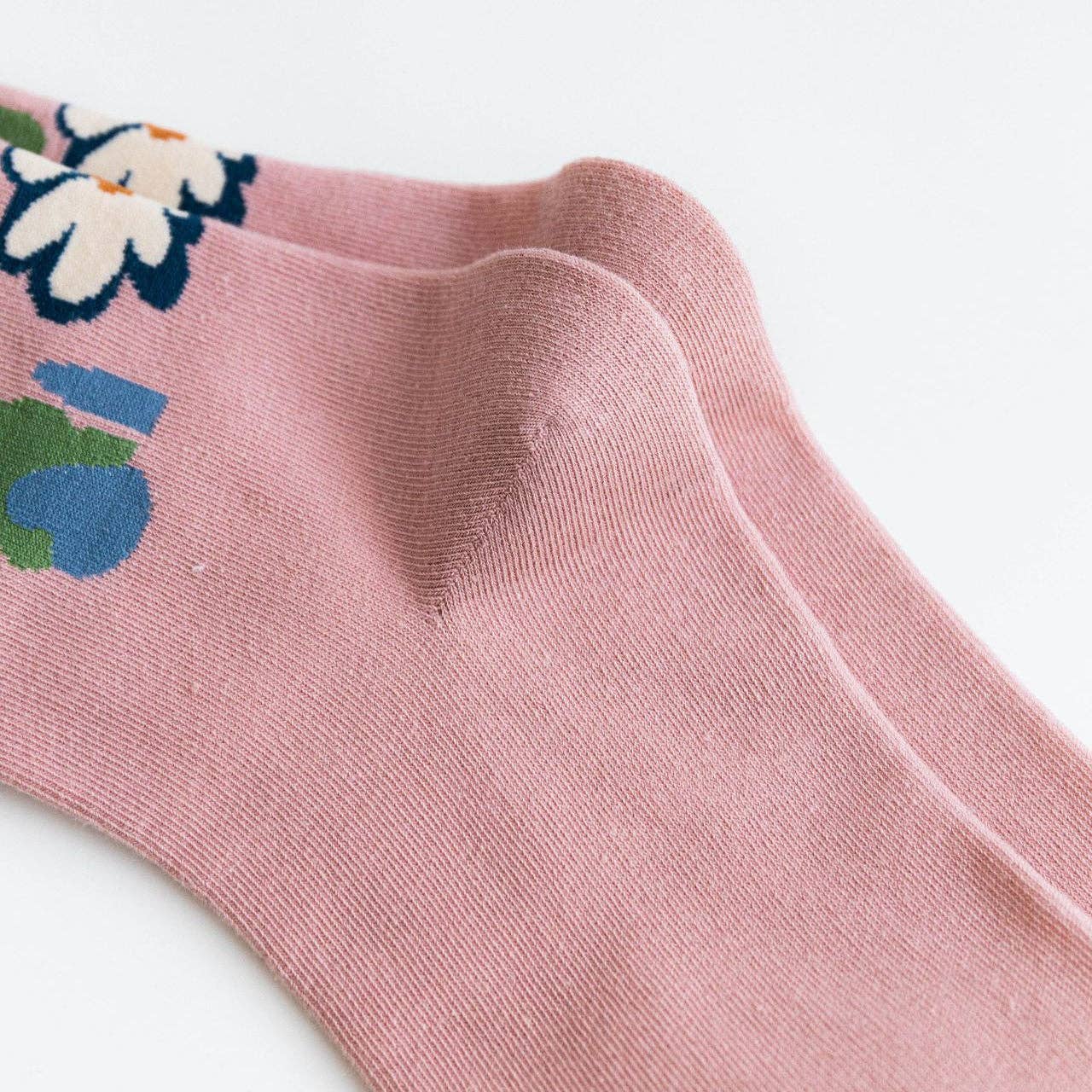 Rufia - Adorable Floral Socks