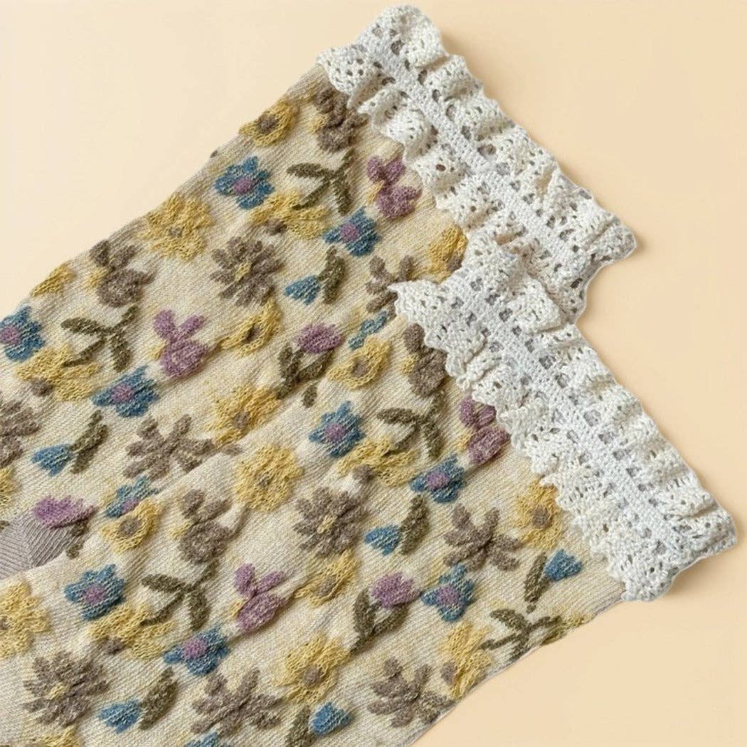 Rufia - Lace-Trim Vintage Floral Relief Socks