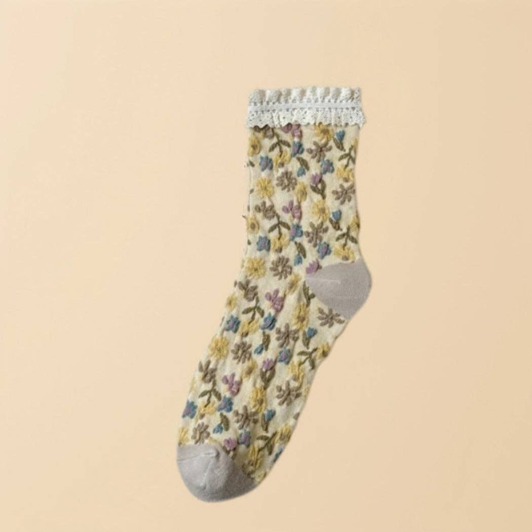 Rufia - Lace-Trim Vintage Floral Relief Socks