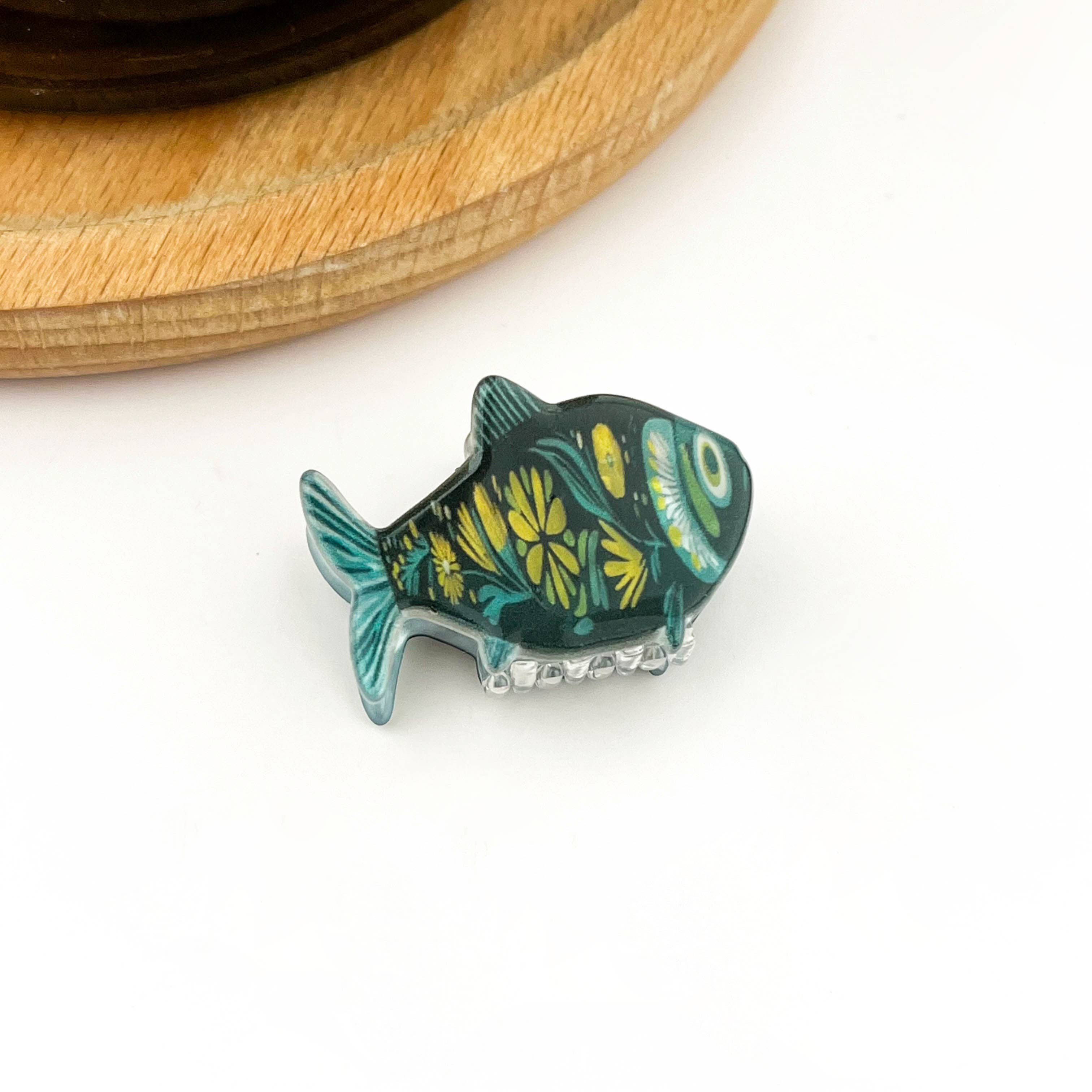Green Sardine Hair Claw Clip