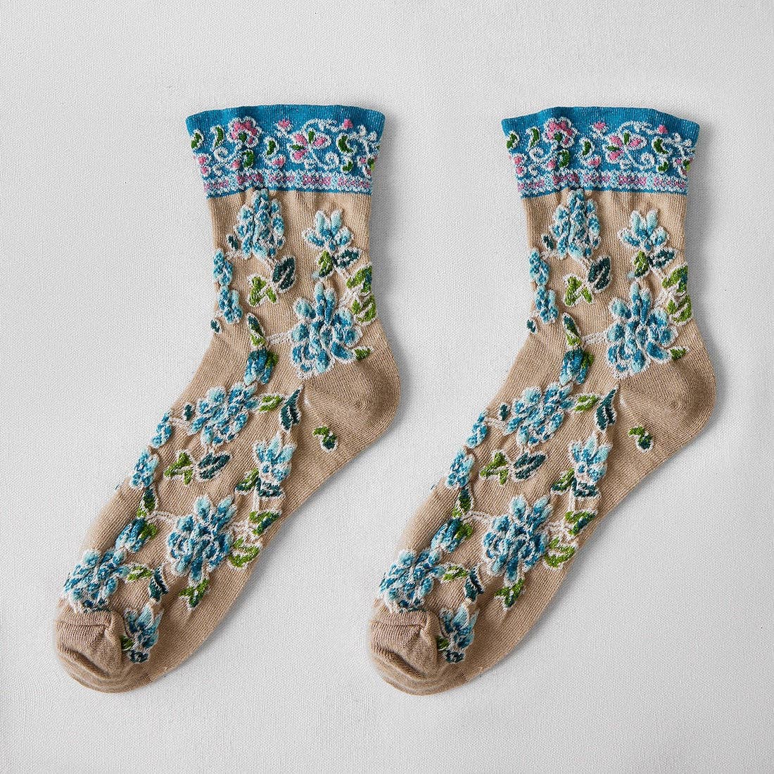 Rufia - Embossed Floral Pattern Women's Socks